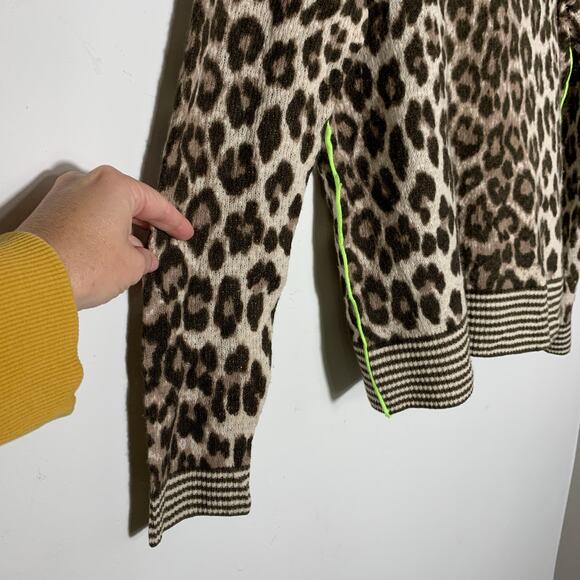 Womens Lisa Todd Cashmere Leopard Print Sweater Size XS EUC! - Picture 4 of 4